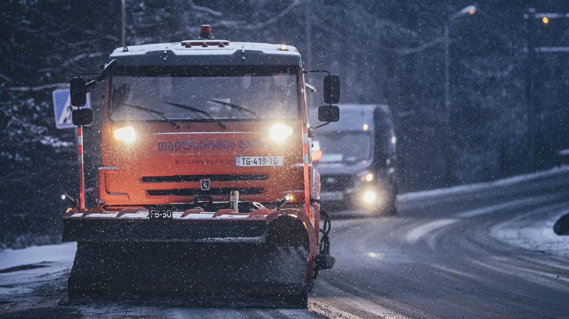 რა ვითარებაა თბილისსა და მის შემოგარენში არსებულ გზებზე