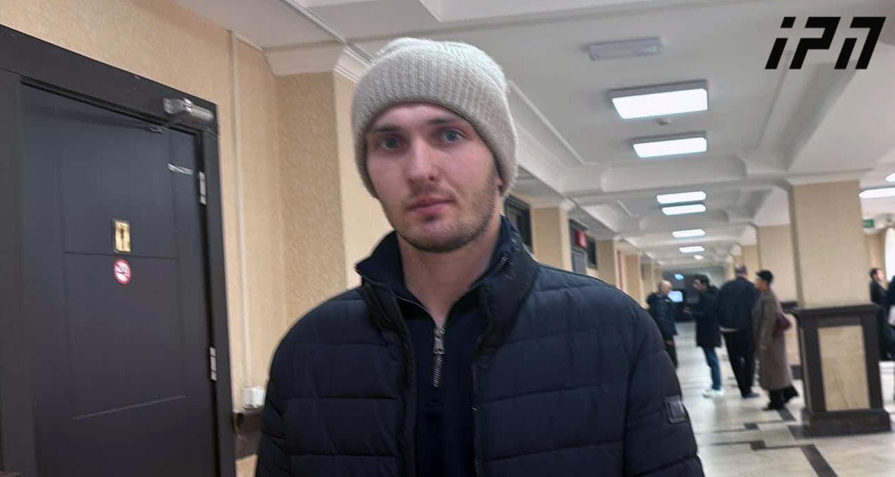 მარიკა არევაძე  - ისაკო დევიძე, რომელსაც ორშაბათს ეწურებოდა ადმინისტრაციული პატიმრობის ვადა, თურმე დღეს სასამართლოში წაუყვანიათ და იქიდან ციხეში - სავარაუდოდ, ბრალის წარუდგინეს სისხლის სამართლის წესით