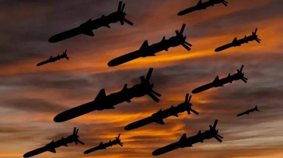 რუსეთმა კიევსა და რამდენიმე რეგიონს დრონებითა და რაკეტებით შეუტია