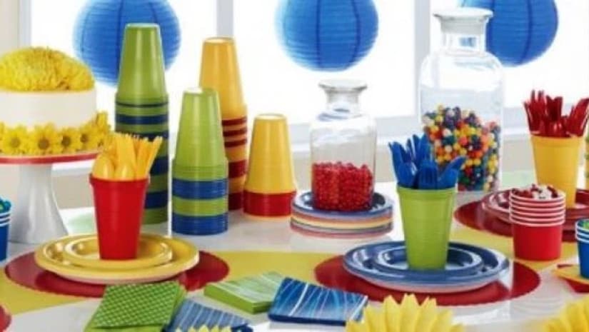 „1-ელი აპრილიდან ერთჯერადი პლასტმასის ნივთების გაყიდვა აიკრძალება“ - სოლომონ პავლიაშვილი