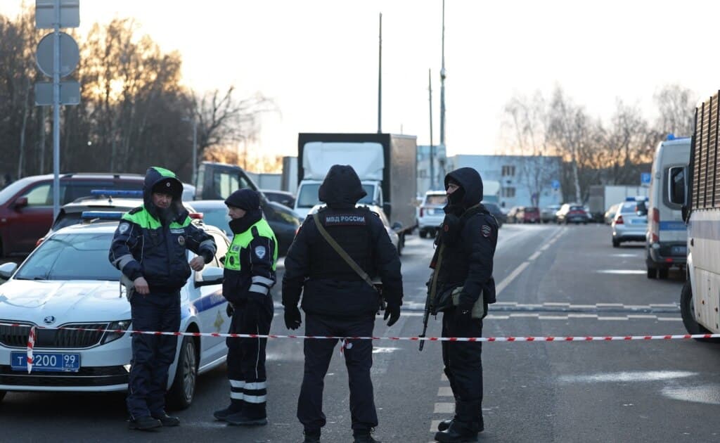 მოსკოვში აფეთქების შედეგად პოლიციელები დაიღუპნენ