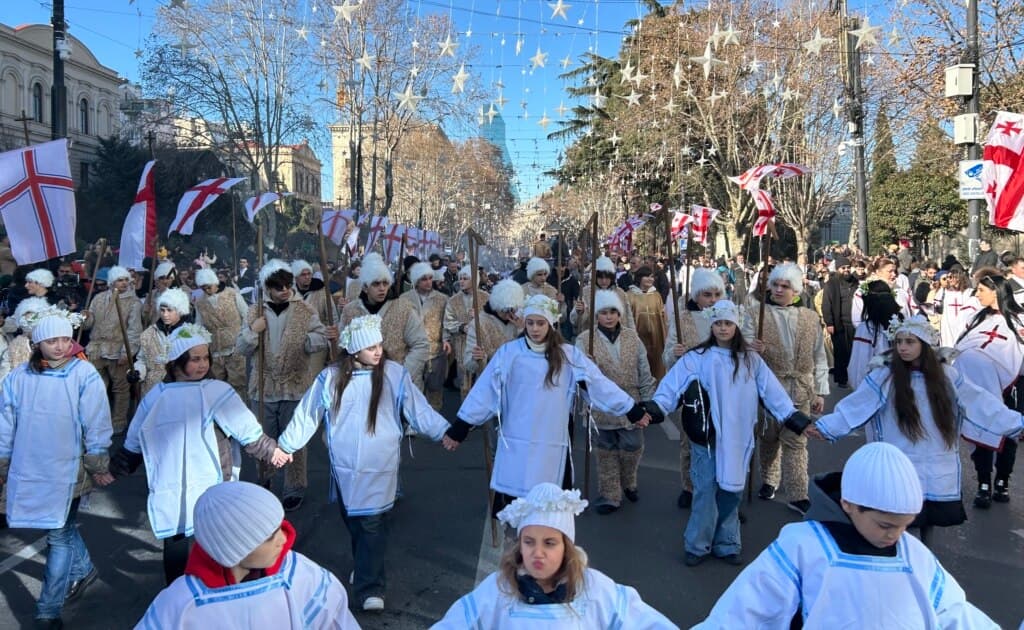 თბილისში "ალილოს" ტრადიციული მსვლელობა გაიმართა
