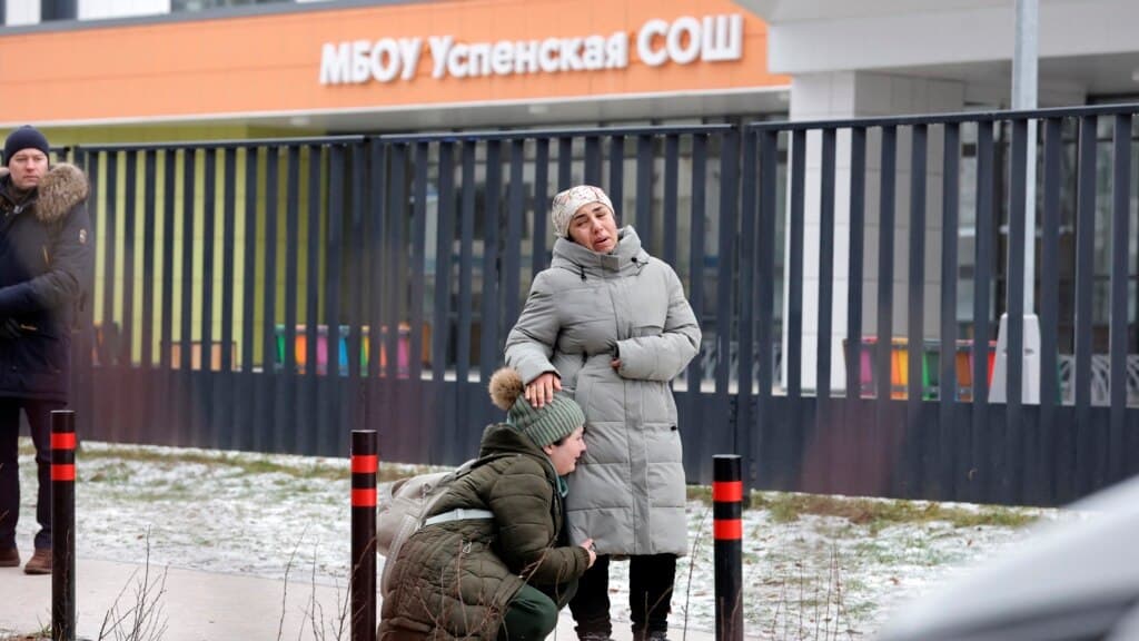 ნეონაცისტური თავდასხმა მოსკოვის სკოლაში. მოკლულია 10 წლის ტაჯიკი მოსწავლე