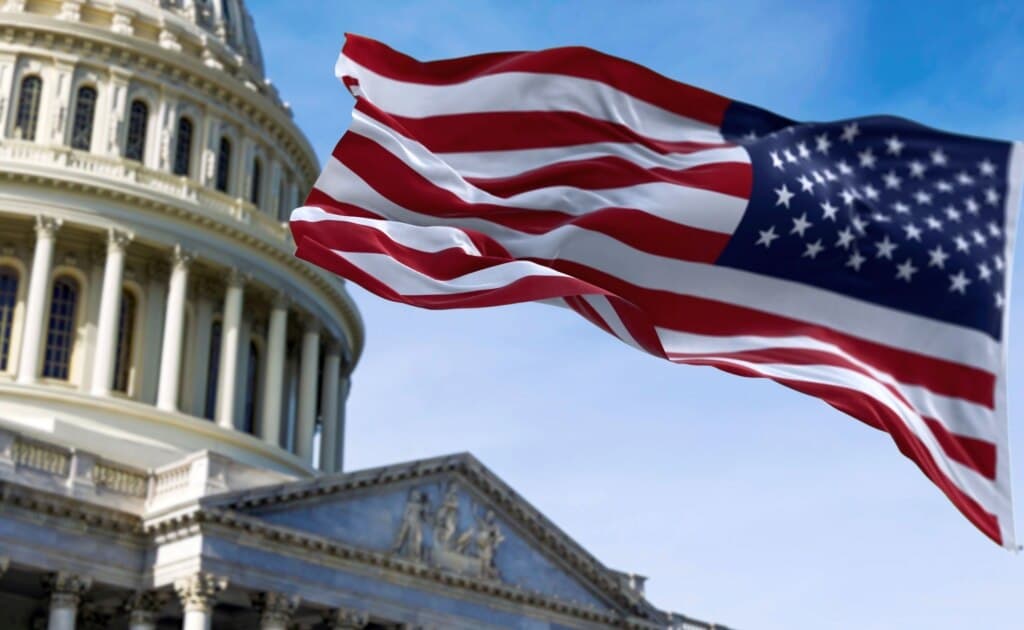 შეერთებული შტატების 901-მილიარდიან თავდაცვის ბიუჯეტს მხარი სენატმაც დაუჭირა