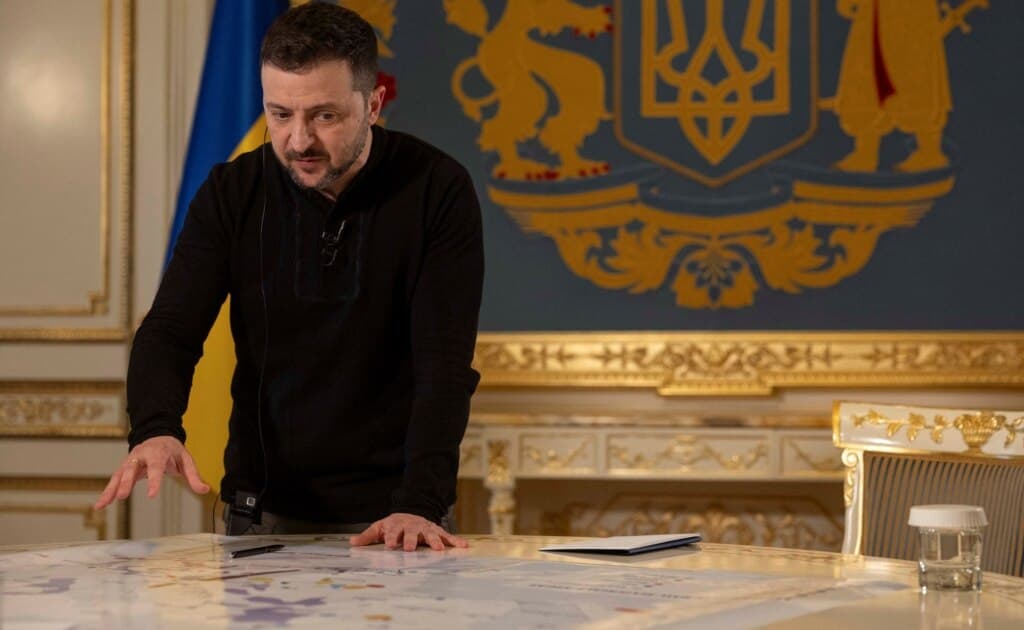 საახალწლო მილოცვაში ზელენსკიმ მშვიდობაზე ილაპარაკა, პუტინმა - "გამარჯვების რწმენაზე"