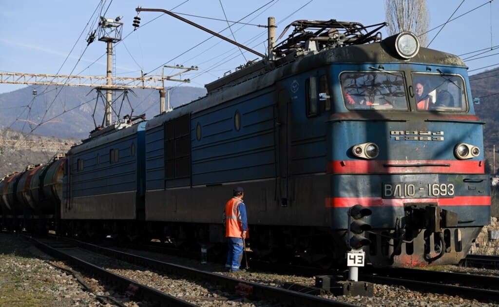 სომხეთში აზერბაიჯანული ბენზინი არსებულ საბაზრო ფასებზე იაფად გაიყიდება