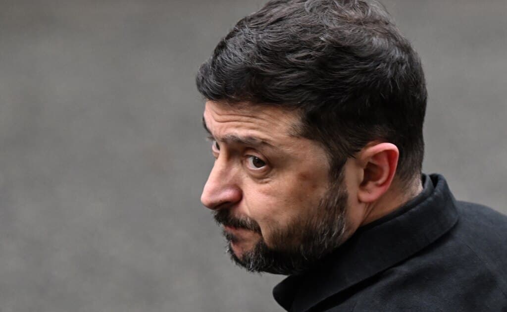 ზელენსკი ჩავიდა ბრიუსელში, სადაც ევროკავშირის ორდღიანი სამიტია