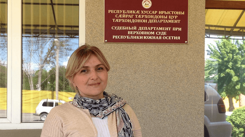 ოკუპირებულ ცხინვალში დაკავებული თამარ მეარაყიშვილი თავისუფალია
