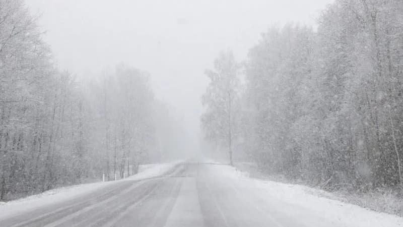 თოვლის გამო გზებზე დაწესებულია შეზღუდვები