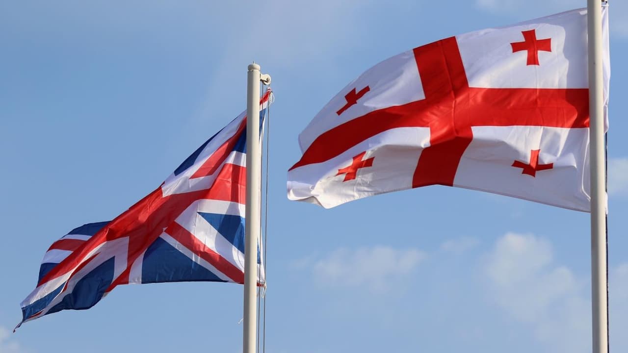 UK საქართველოს მოუწოდებს, გააძლიეროს ძალისხმევა რუსული „ჩრდილოვანი ფლოტის“ მეშვეობით იმპორტის აღსაკვეთად