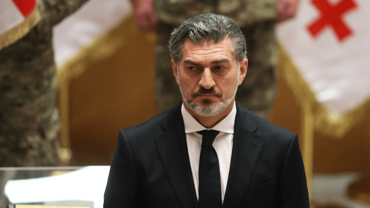 ყაველაშვილმა 159 მსჯავრდებული პირი შეიწყალა