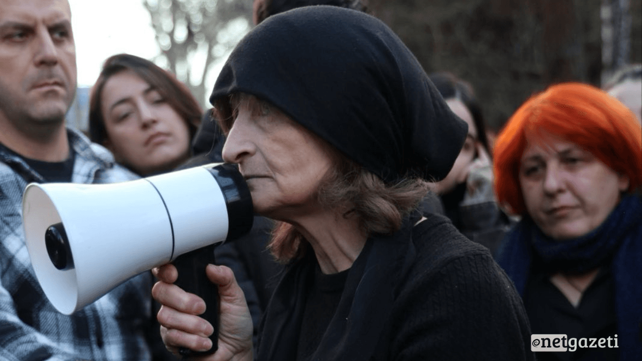 მოკლული მასწავლებლის ოჯახი გენერალური პროკურორის გადადგომას ითხოვს