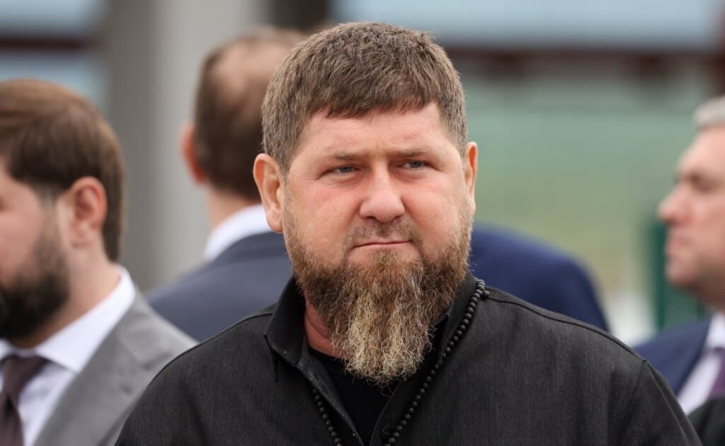 უკრაინული მედია ГУР-ზე დაყრდნობით: რამზან კადიროვს თირკმელები გაეთიშა