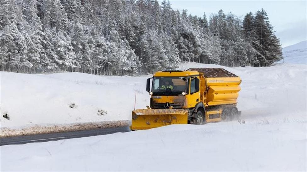 Snow warnings continue as more wintry conditions on the way