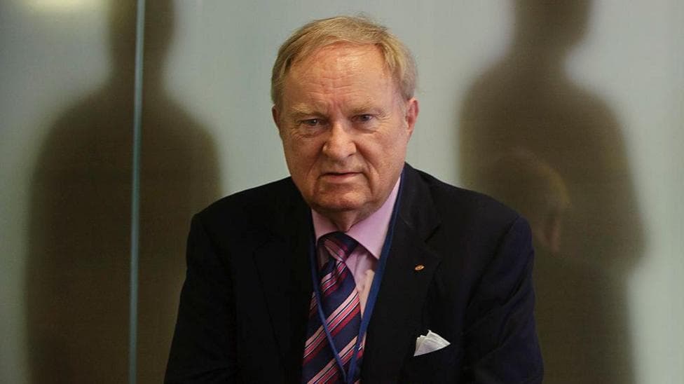 Dignitas founder dies by assisted suicide aged 92, group says