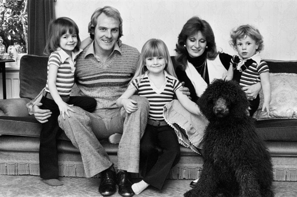 Gabby Logan pays tribute to her 'warrior' dad Terry Yorath