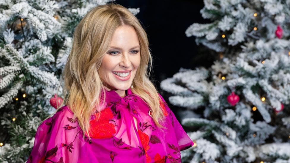 Kylie leads three-way race for Christmas number one