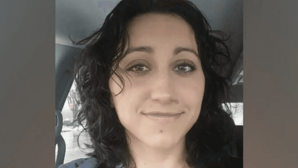 Colorado woman accused of killing her children extradited from UK to US