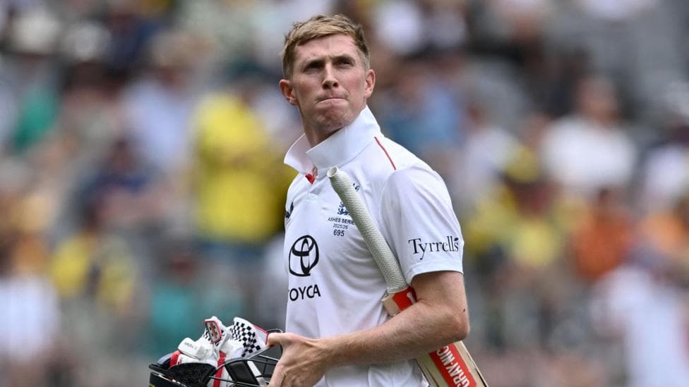 England defy calls to send first-choice batters to tour match