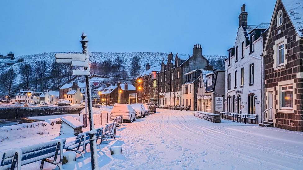 Your photos as snow covers parts of the UK