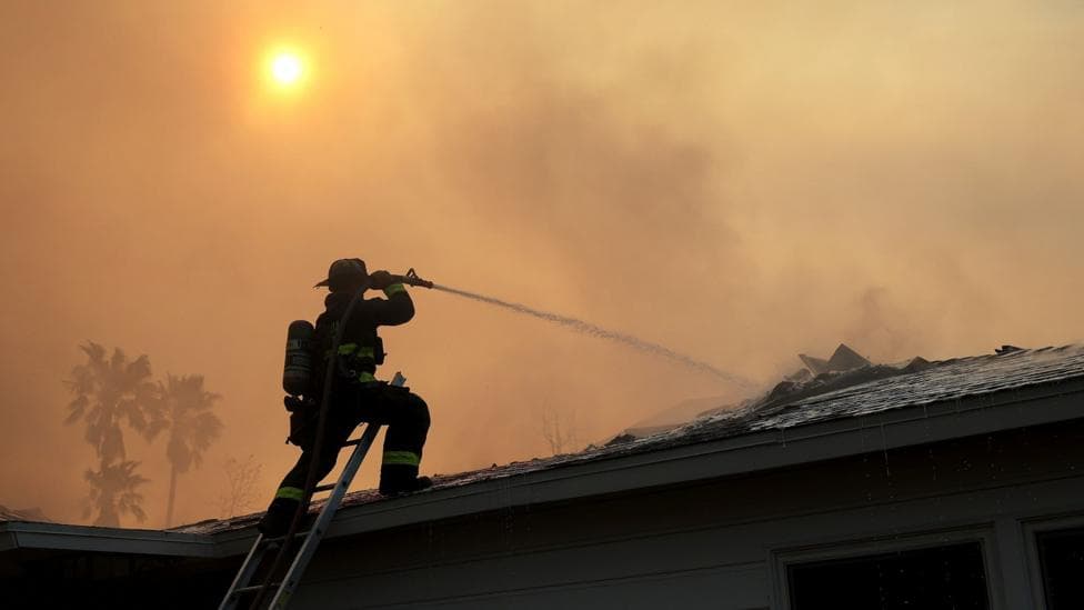 Global temperatures dipped in 2025 but more heat records on way, scientists warn