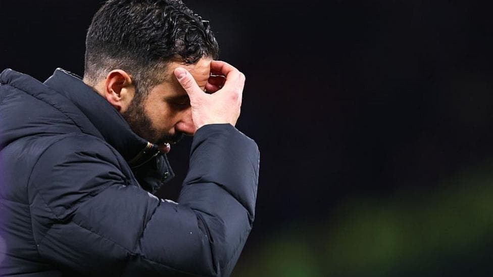 A 'throwback' to Man Utd's past, defensive chaos and a classic