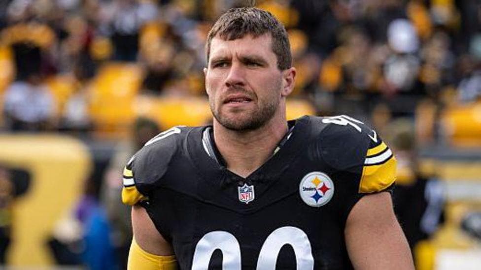 Steelers' Watt suffers partially collapsed lung after dry needle session
