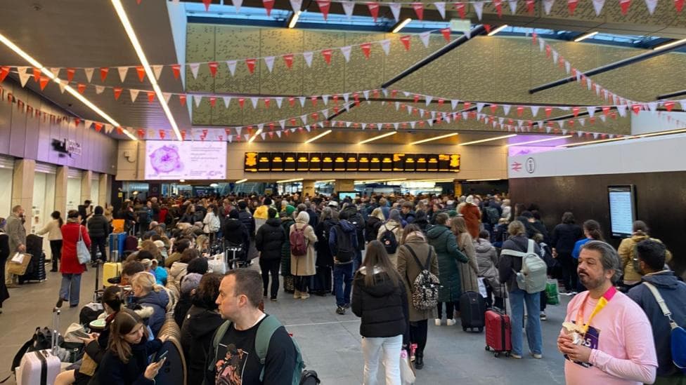 Power outage leads to widespread rail disruption