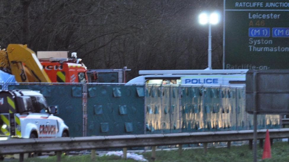 Arrest as three people die in single-vehicle crash