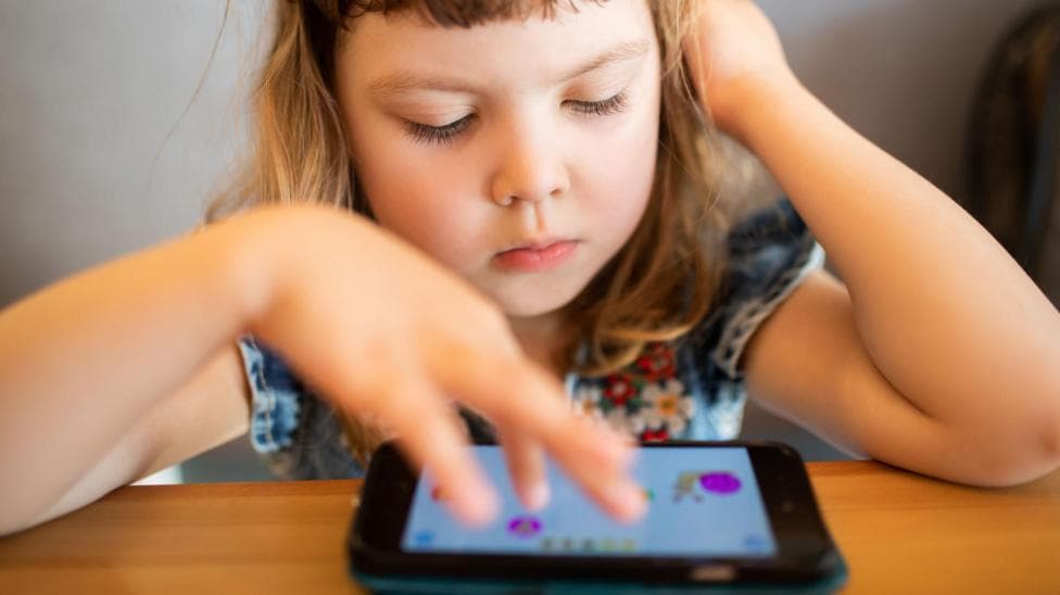 High screen time limits vocabulary in toddlers, research finds