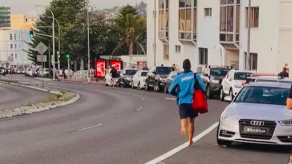 'She's a superhero': The acts of bravery as Bondi horror unfolded