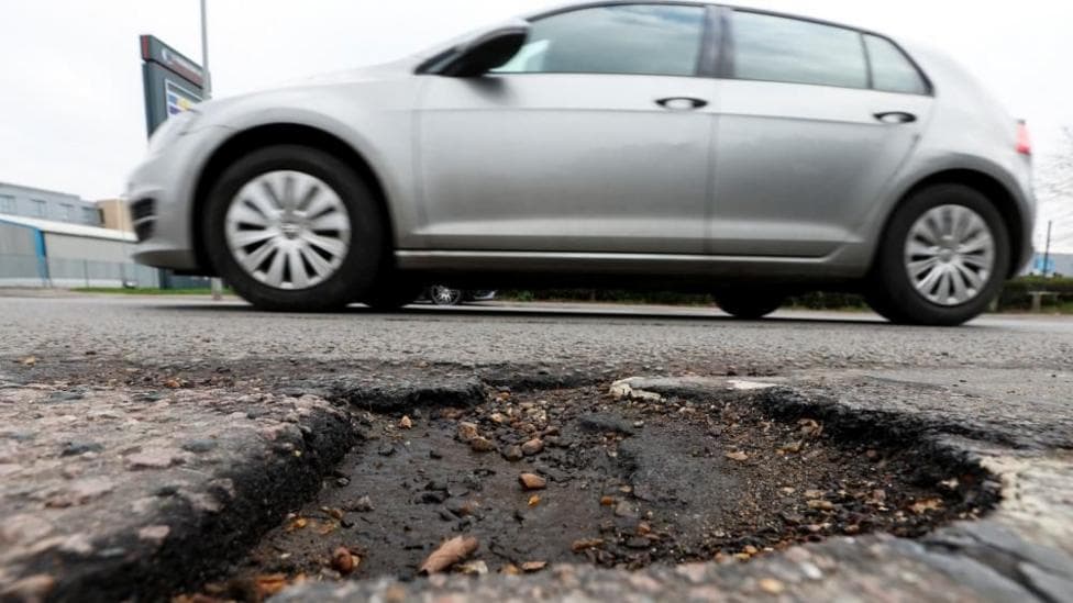 Potholes map rates council road repair progress
