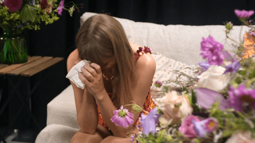 Taylor Swift shown in tears after she met Southport attack families