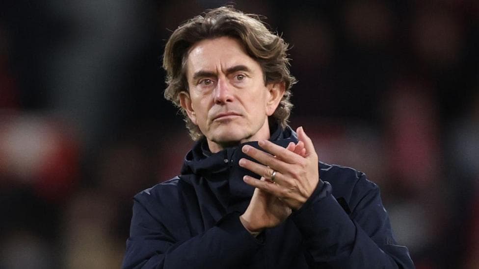 What fans, insiders and stats say about embattled Frank