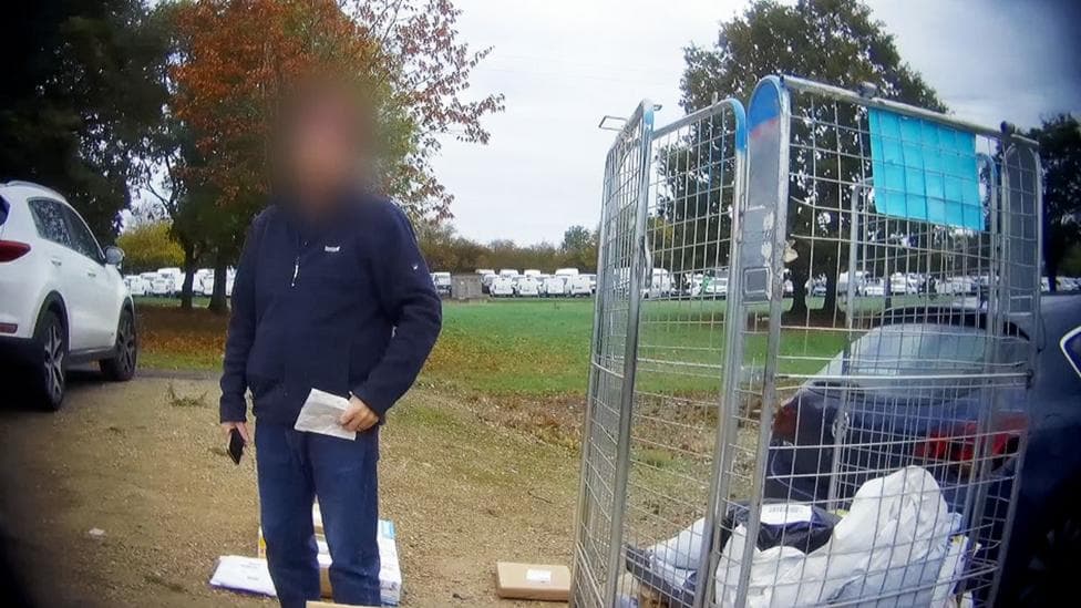 'Throw the parcel at the door' - Evri couriers cutting corners to earn a better wage