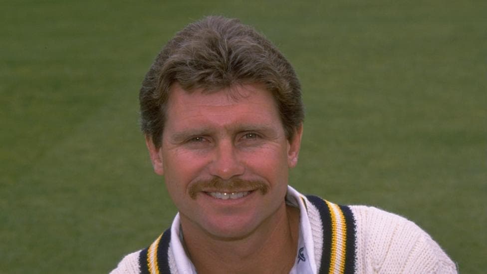 Former England batter Robin Smith dies aged 62