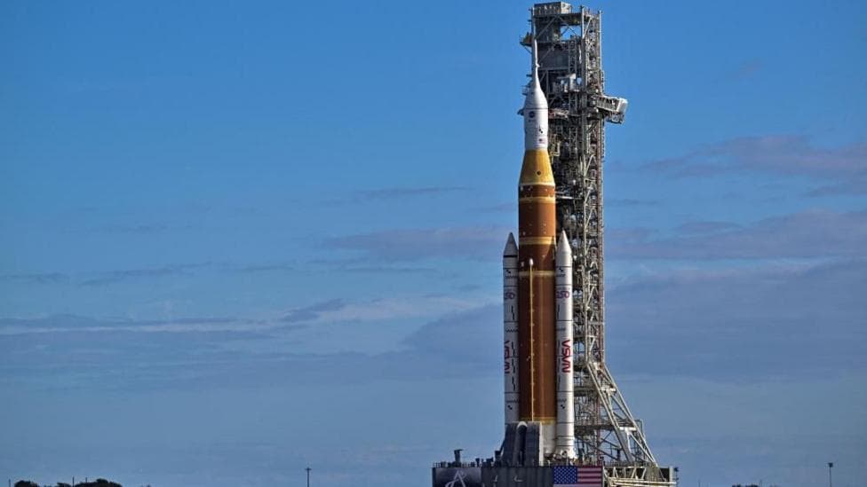 Artemis II: Nasa's mega Moon rocket arrives at launch pad