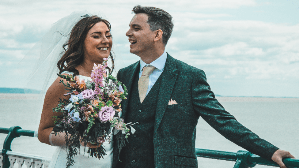 Why we chose to get married in front of two strangers we found through Reddit