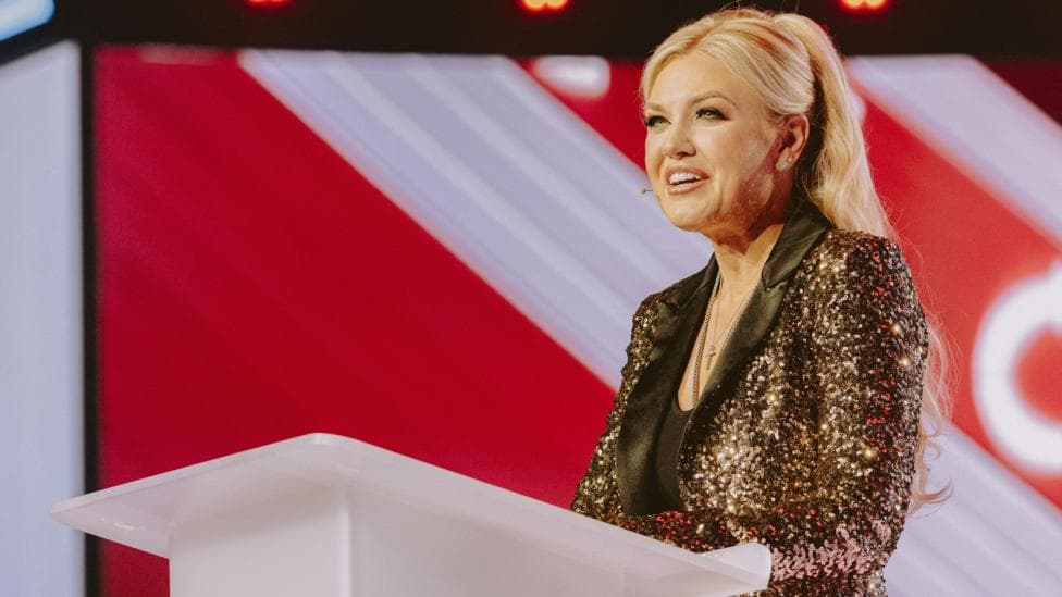 Charlie Kirk's widow Erika endorses JD Vance for president