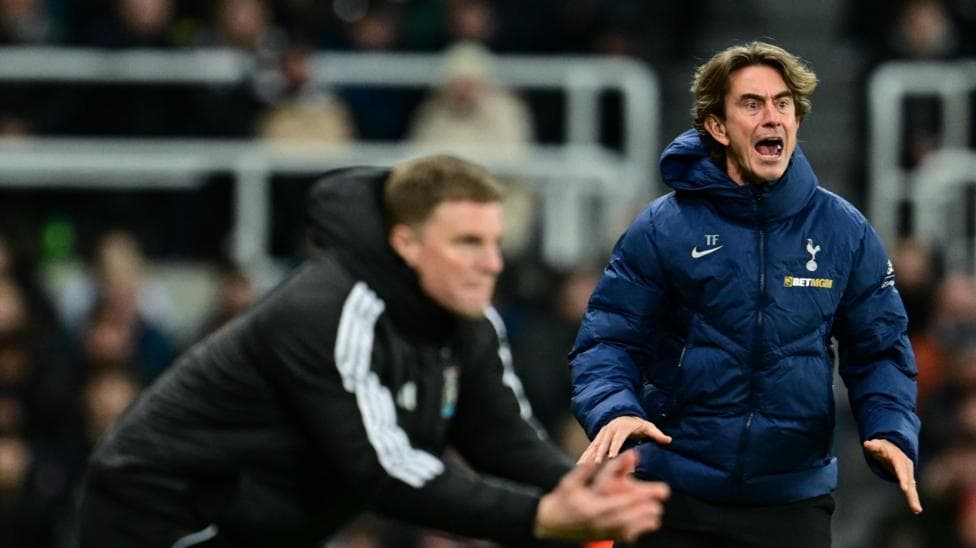 Newcastle penalty 'absolute VAR mistake' - Frank