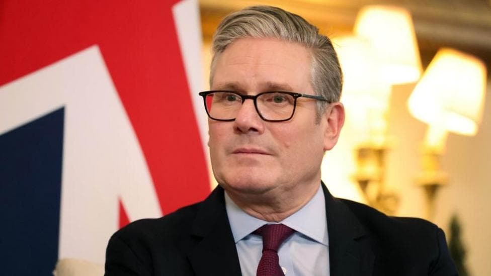 Doctor strike during flu outbreak would be 'beyond belief', says Starmer