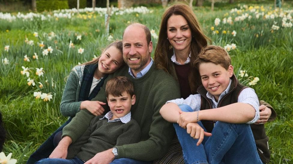 William and Catherine release annual Christmas card portrait