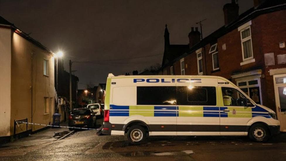 Two hundred homes evacuated in Derby as two men arrested on suspicion of explosives offences