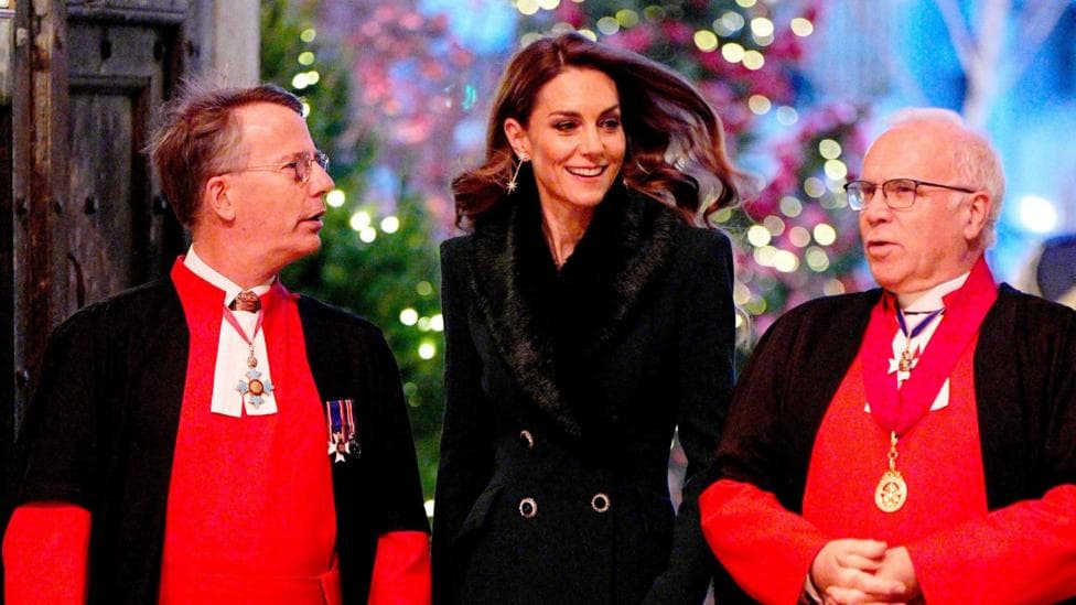 Catherine's Christmas carol concert honours charity helpers