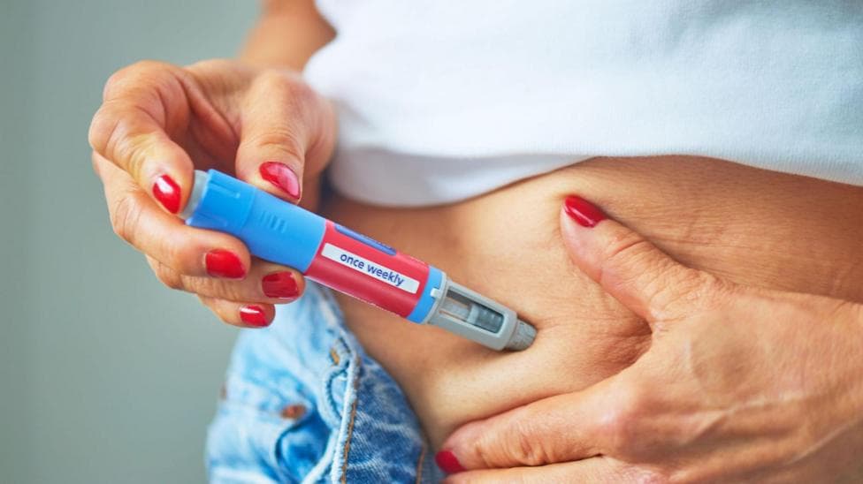 People who come off slimming jabs regain weight four times faster than dieters