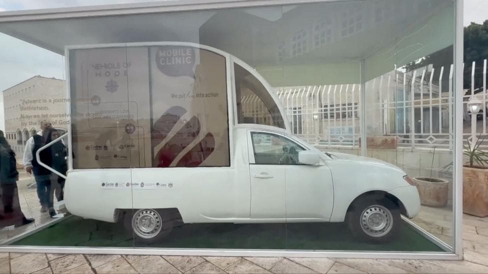 Watch: Popemobile becomes a mobile health clinic for Gaza children