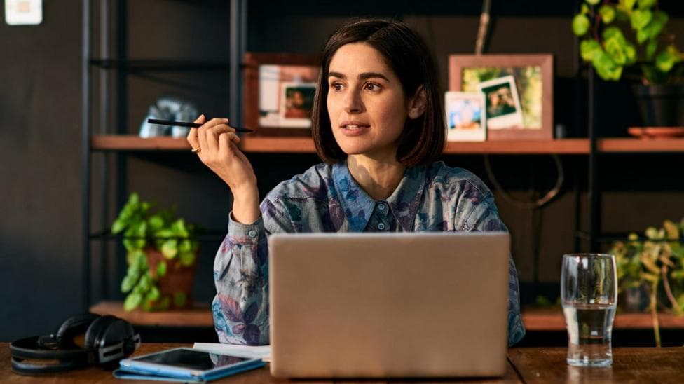 Can I just check - are my emails holding me back at work?! Xx