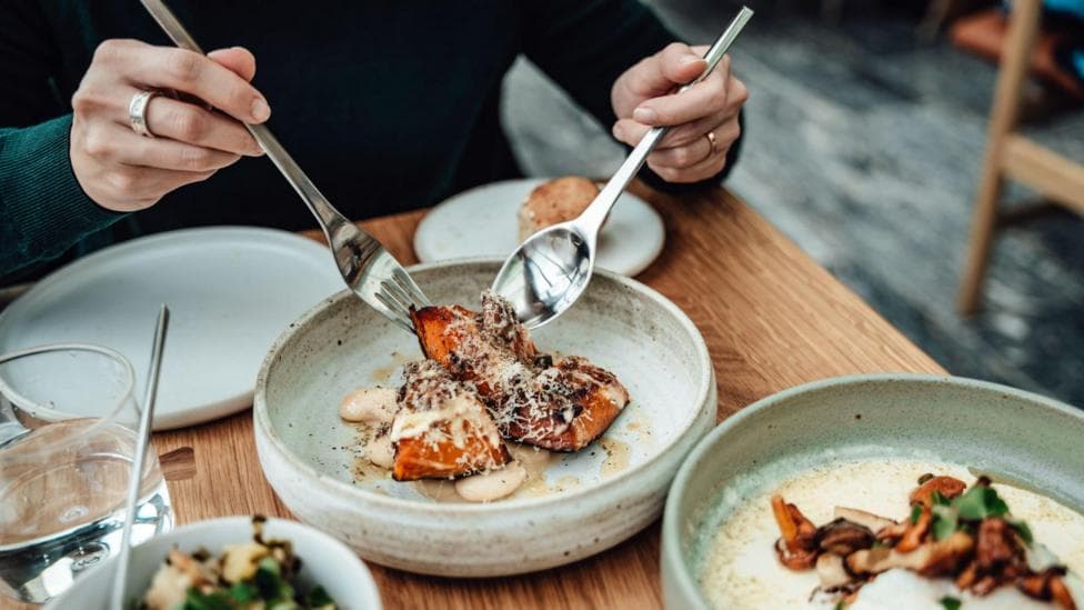 NYC 'diva' food influencer arrested for dining and dashing