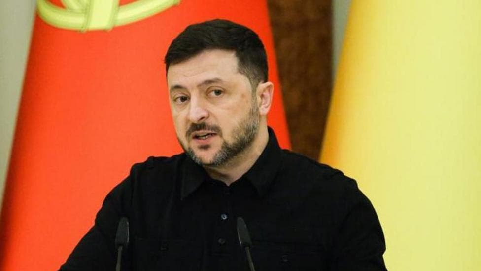 Zelensky hails 'new ideas' on peace after talks with US envoys